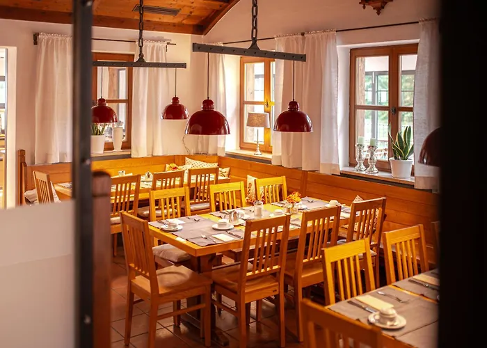 Bierhotel - & Brauereigasthof Schneider 3* Essing